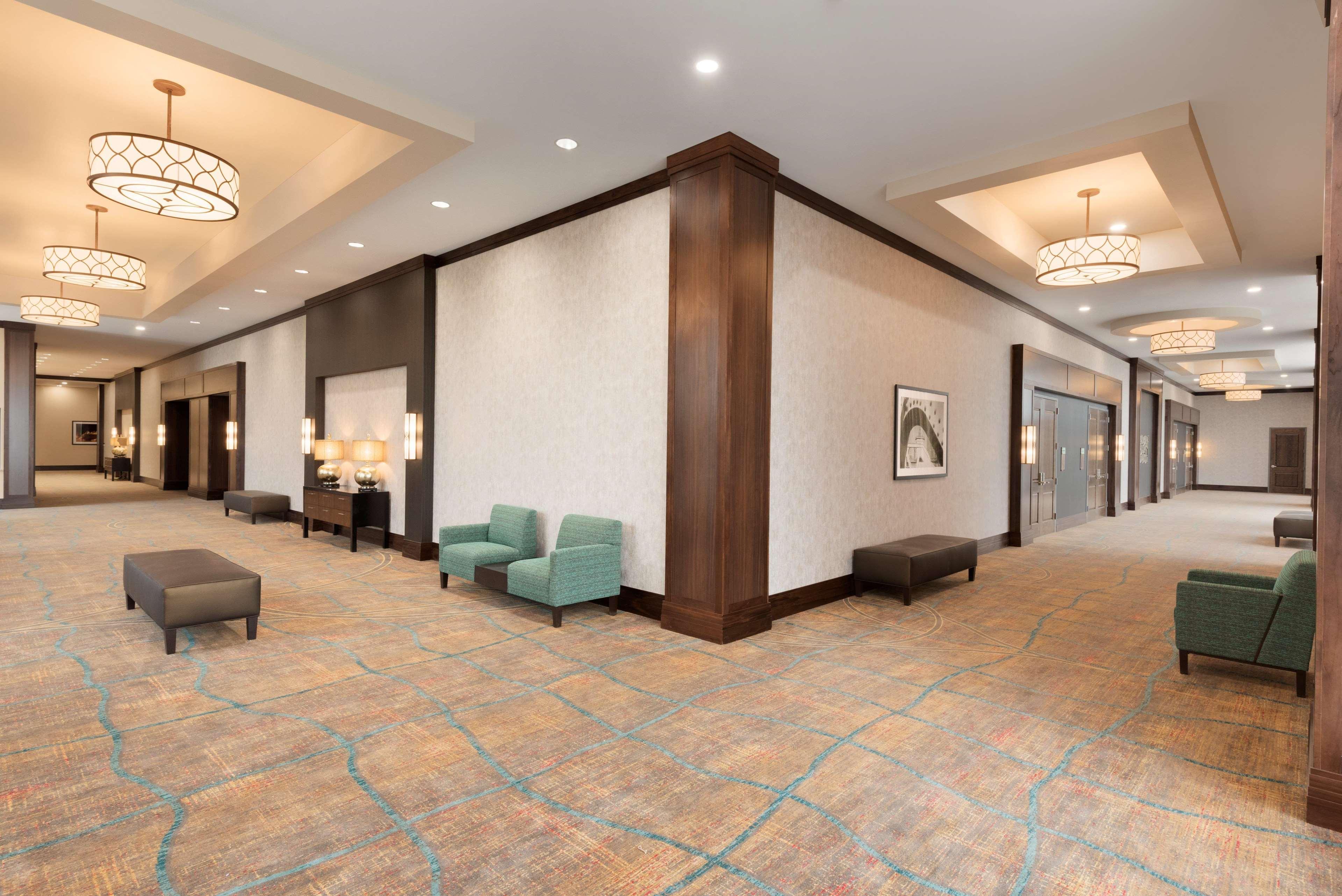 Embassy Suites By Hilton Chicago Naperville Exterior foto